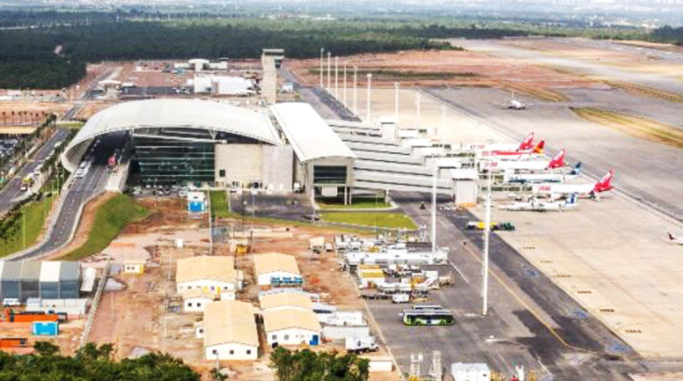 Avión Que Se Dirigía A Montevideo Aterrizó De Emergencia En Brasil Con Más De 30 Heridos 3974